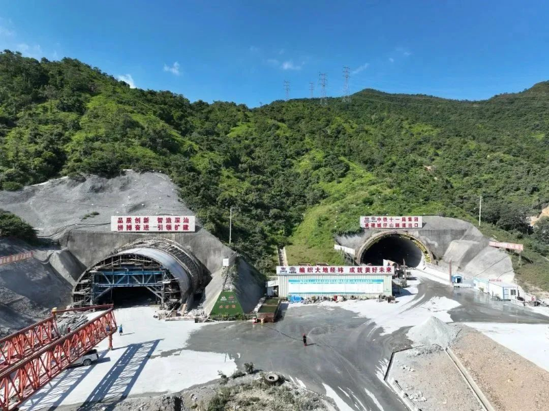 深汕西高速改扩建项目城仔山隧道。图源：深圳九色视频
