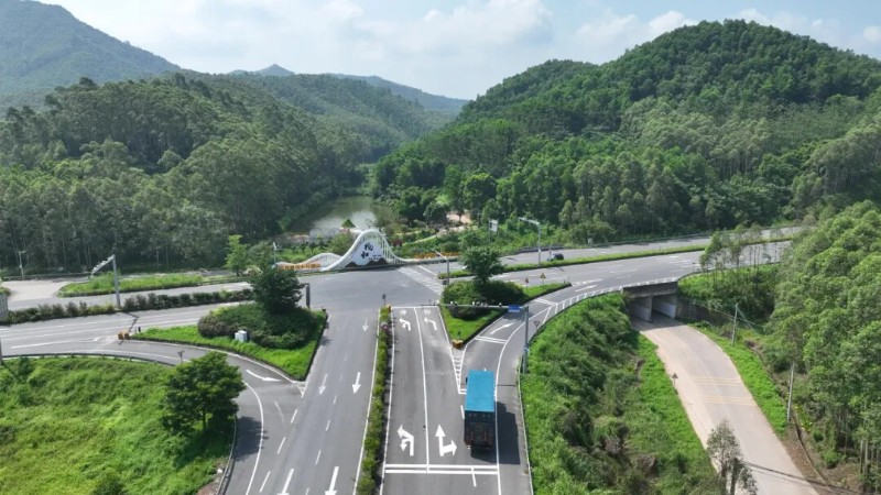 G94珠三角环线高速杨和出入口至与地方道路平交口