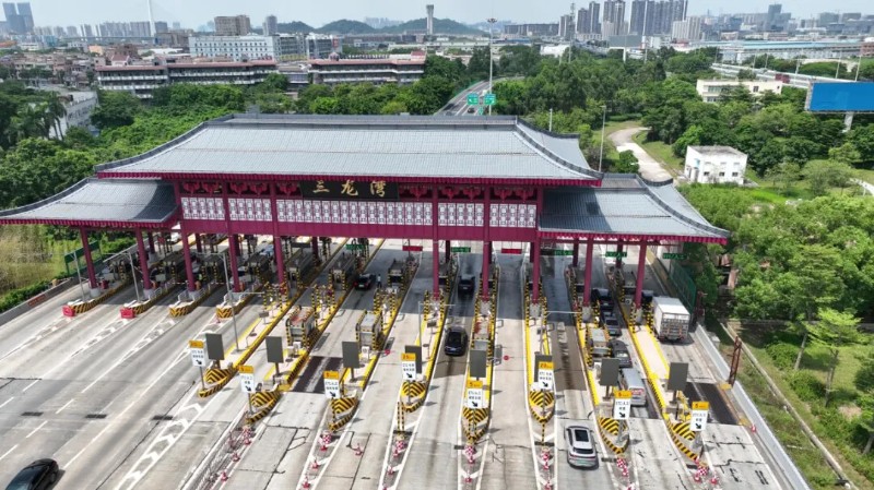 S43广珠西高速三龙湾出入口