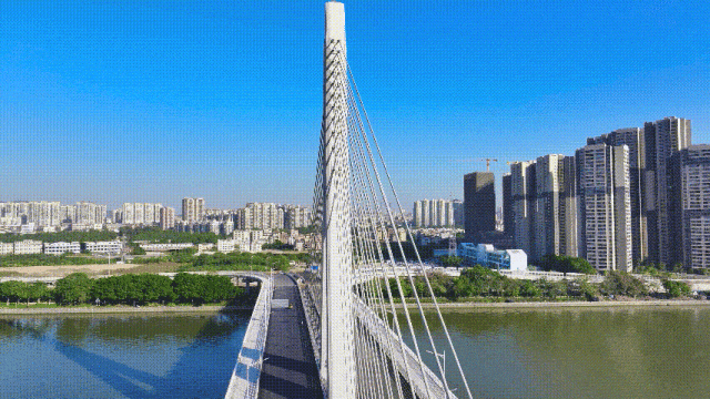 c5d1b82e4cdde505656d.gif